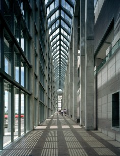 Moshe Safdie, National Gallery of Canada