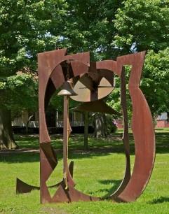  Mark di Suvero,  For Chris (1991)  Steel