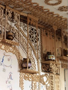 Fretwork in Bedroom at 575 Wandsworth Road, London, © National Trust Images / Cristian Barnett