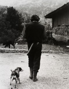 Nanda Lanfranco, Giuseppe Penone, S. Raffaele Cimena (2002). Gelatin silver print