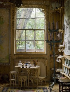 Back Sitting Room at 575 Wandsworth Road, London, © National Trust Images / Cristian Barnett