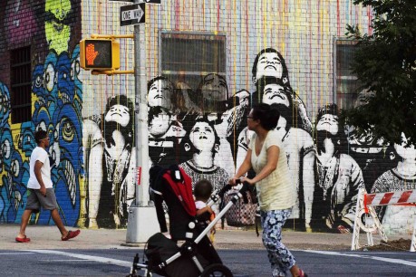 Graffiti painting, Williamsburgh © William Klein