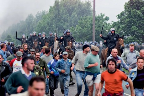 Jeremy Deller The Battle of Orgreave (2001), Live re-enactment, film, archive