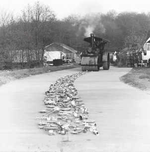 Cornelia Parker, work in progress on Thirty Pieces of Silver