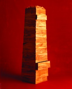 John Makepeace, Obelisk, c.1987. Yew wood with cedar drawer linings. Private Collection