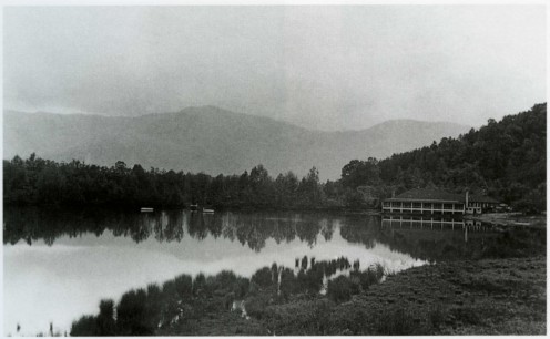 'Lake Eden dining room/kitchen building, from the Studies Building, early in the morning, I think. Probably, spring 1942'. Photograph and caption by Will Hamlin. Courtesy of the State Archives of North Carolina.