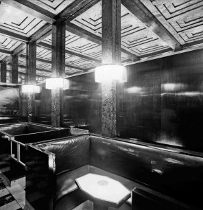 Adolf Loos, interior of Kärtner Bar, Vienna, 1908 © Raccolte Museali Fratelli Alinari (RMFA) - archivio Zannier, Firenze