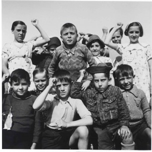 Edith Tudor-Hart, Basque Refugee Children, North Stoneham Camp, Hampshire, 1937. Modern digital inkjet print, 30.2×30cm, National Galleries of Scotland, PGP 279.39