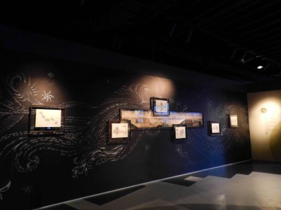 •           between water and wind by Golbanou Moghaddas (Iran): a large-scale wall installation which intertwines a print from the Museum's collection among new images and scripts conveying the transience of the migrant experience