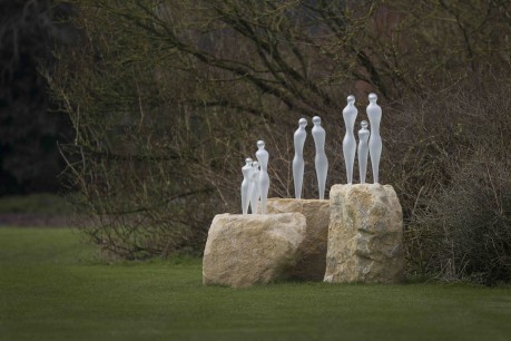 Bliss Hill, Kindred Spirit, Cotswold stone, hand blown glass figures 150 x 30 x 30 cm