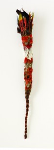 Family god. Feathers affixed to braided sennit core. 29 cm.