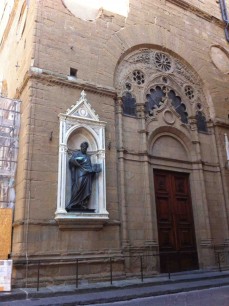 The church of Orsanmichele, Florence, with the statue of Saint Matthew,  one of the sites discussed in An Art Lover's Guide to Florence by Judith Testa. Photo: Darrelyn Gunzburg