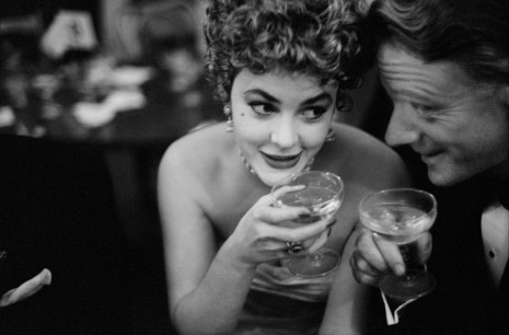 GarryWinogrand, Metropolitan Opera, New York c.1951. Tirage numérique posthume d’après un négatif original. Garry Winogrand Archive, Center for Creative Photography, University of Arizona. © The Estate of Garry Winogrand, courtesy Fraenkel Gallery, San Fr