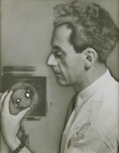 Man Ray Self-Portrait with Camera, 1932 by Man Ray The Jewish Museum, New York, Purchase: Photography Acquisitions Committee Fund, Horace W. Goldsmith Fund, and Judith and Jack Stern Gift, 2004-16. Photo by Richard Goodbody, Inc © 2008 Man Ray Trust / Art