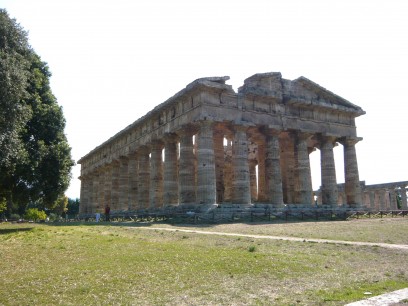 The temple of Neptune as it is today. Photo Frances Follin