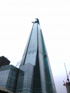 London's Shard building 'representing as it does nothing but itself' gets the thumbs down