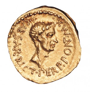 Roman gold coin bearing lifelike portrait of Julius Caesar, minted in Cisalpine Gaul, c. 43 BC. Photo: Getty