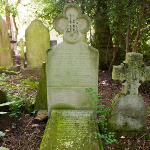 The gravestone of Gabriele Rossetti (1783–1854), poet and scholar, father of Dante Gabriel Rossetti. This is also the grave of Christina Rossetti and Elizabeth Siddal. West Cemetery © Hugh Thompson