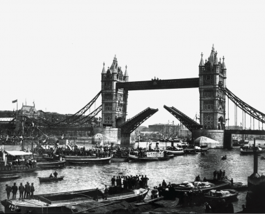 Anonymous. Opening day of Tower Bridge, June 30, 1894. © National Archives