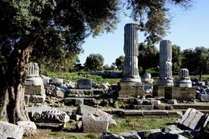 Temple of Dionysis, Teos, Turkey. Photo: Henry Matthews