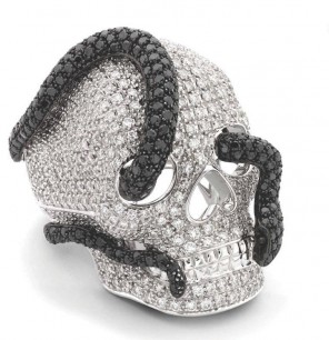 Theo Fennell, Skull and Snake ring, 8 carat gold, pave diamonds, black dianmonds