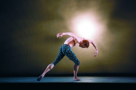 Edward Watson on stage during a performance of Machina, 2012 Photograph ©Royal Opera House 2013. Photographer Johan Persson