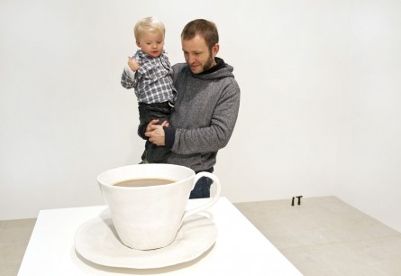 David Shrigley, Very Large Cup of Tea (2012)