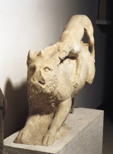 Hunter and wild boar  Marble, 4th century BC, hunter 155 cm high; boar 140 cm long