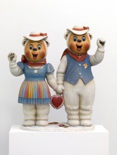 Jeff Koons, Winter Bears, 1988. ARTIST ROOMS, Tate & National Galleries of Scotland. Acquired jointly through The d'Offay Donation with assistance from the National Heritage Memorial Fund & the Art Fund 2008 © Jeff Koons