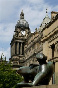 Leeds Art Gallery with sculpture by Henry Moore and Leeds Town Halll behind