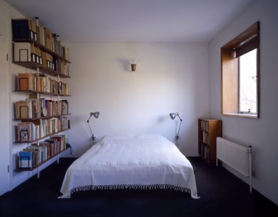 Main bedroom at 2 Willow Road, Hampstead, designed by Erno Goldfinger. www.nationaltrust.org.uk