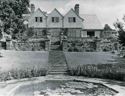  ‘Photograph of garden façade at High Glanau, taken for Tipping’s [Country Life] article in 1929’.