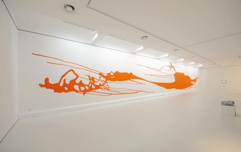 Ute Klein, return, 2011. Acryl, temporary wall painting, 4x26m, Kunstraum Engländerbau, Vaduz (Principality of Liechtenstein)