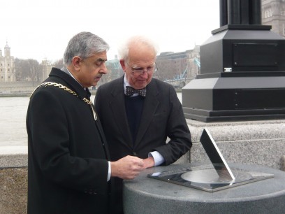 The Mayor of Southwark, Mr Sumil Chopra, and Mr Piers Nicholson inspect the sundial