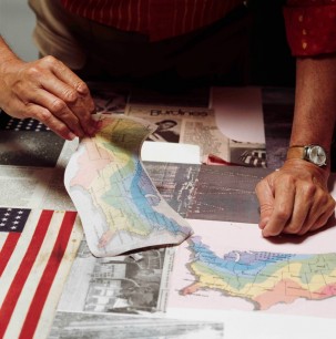 Robert Rauschenberg, 1983. © Copyright The Robert Mapplethorpe Foundation. Courtesy Art + Commerce.